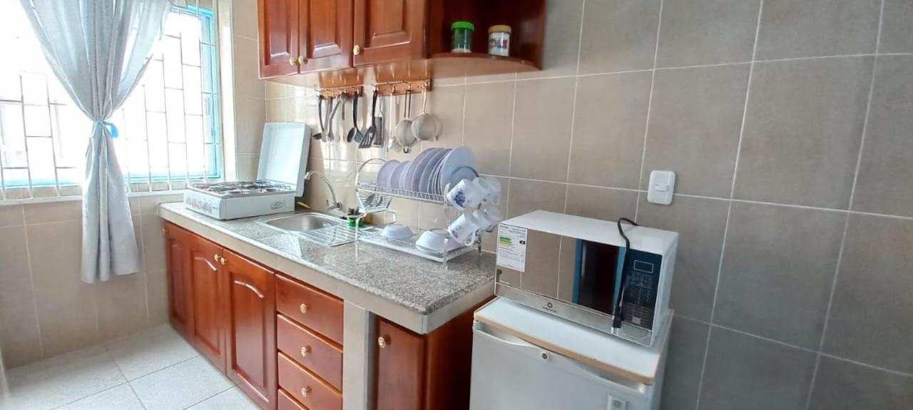 Villas Karen Тонсупа Екстериор снимка